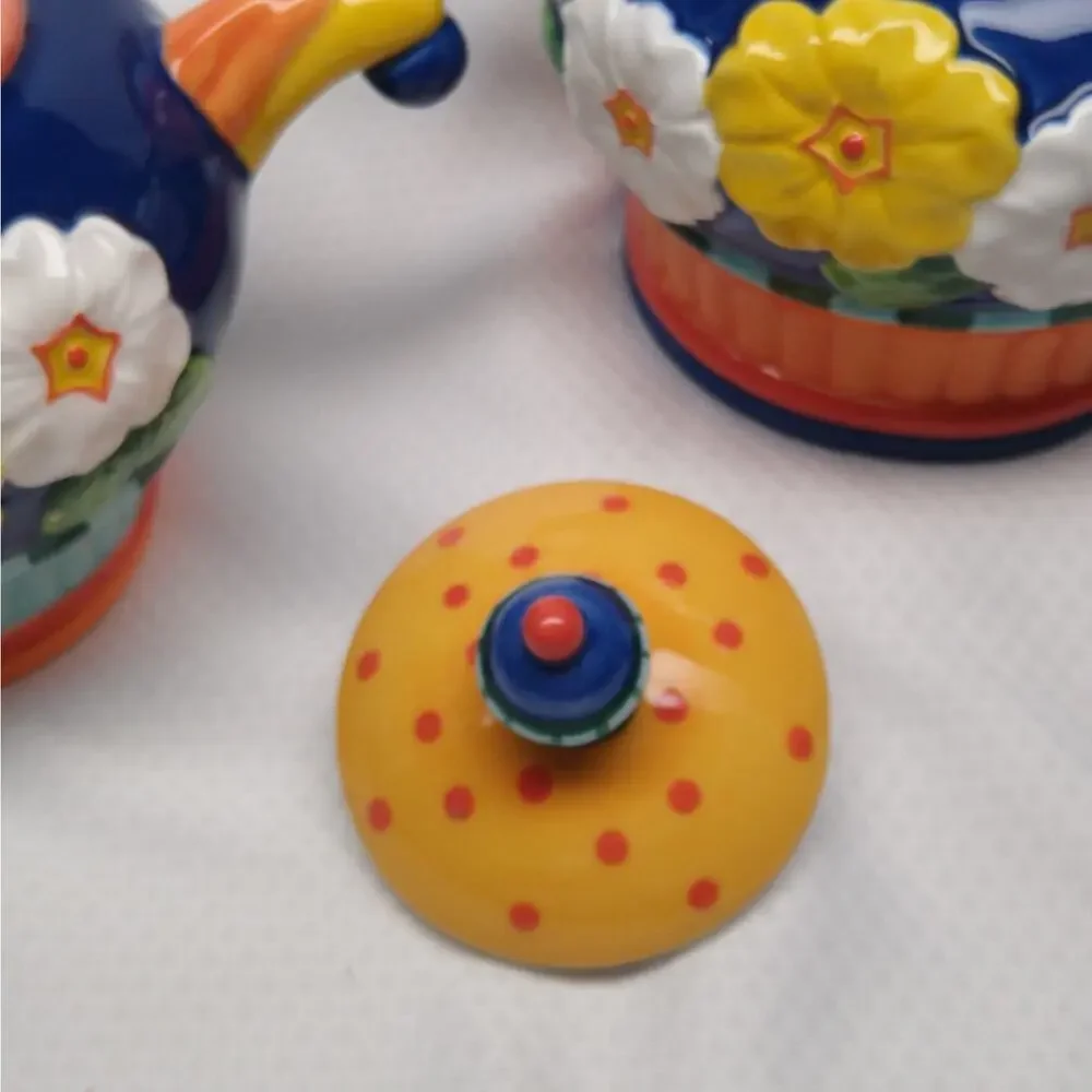 Department 56 Primrose Sugar Creamer Set Floral 3D Blue Yellow 1990s Vintage